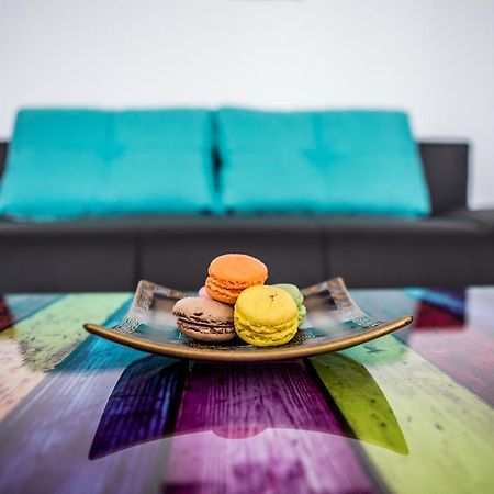 Oasis By The Sea - Summerland Apartment Mamaia Εξωτερικό φωτογραφία