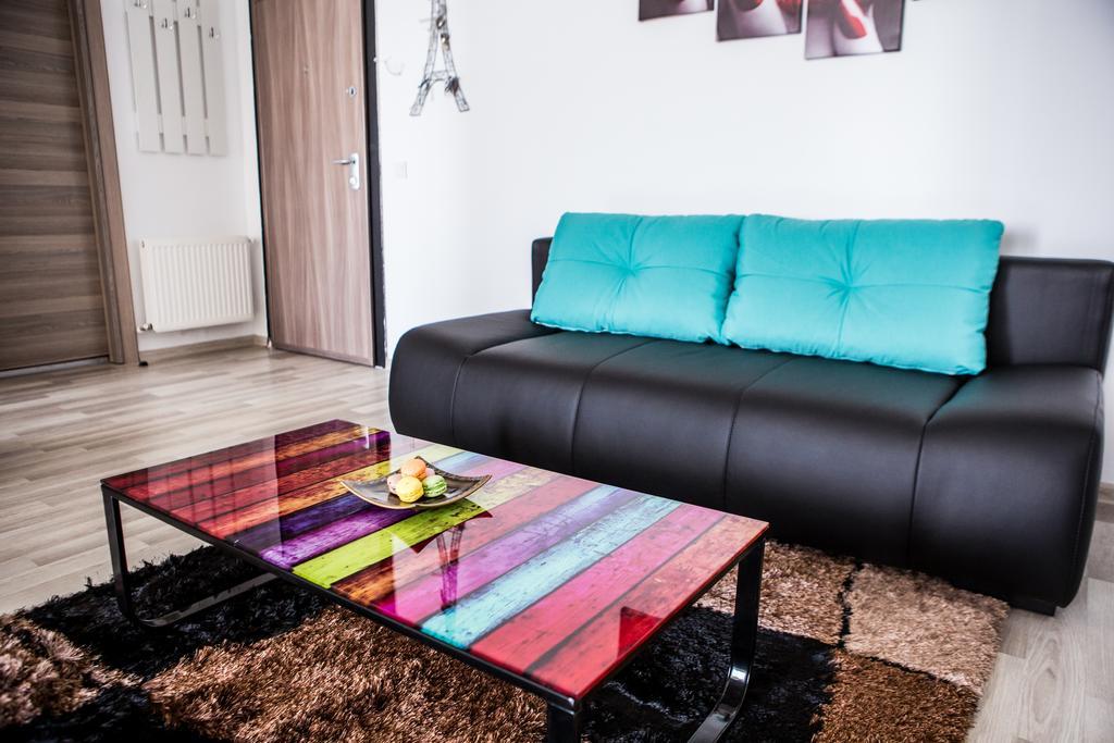 Oasis By The Sea - Summerland Apartment Mamaia Εξωτερικό φωτογραφία